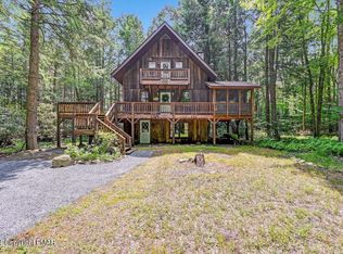 112 Long View Ln, Pocono Pines, PA 18350
