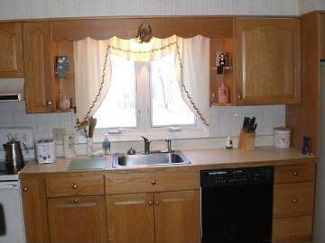 3rd image of 35 Weston Dr