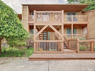 9649 S Lake Ridge Dr, Bloomington, IN 47401