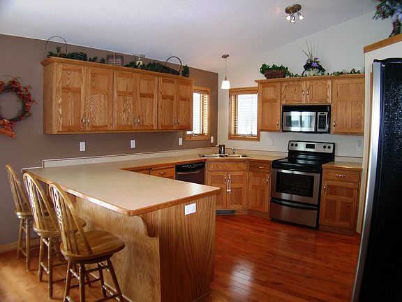 Gorgeous hardwood floors