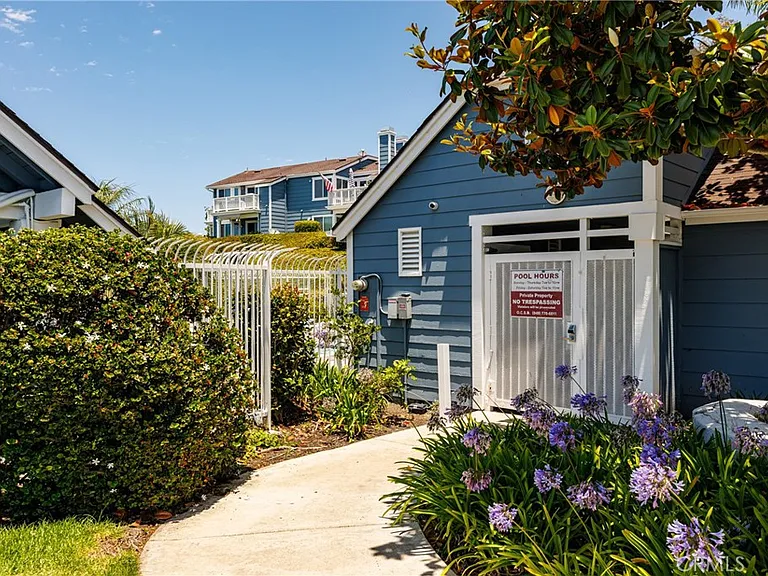 2189 Calle Ola Verde — Photo 33