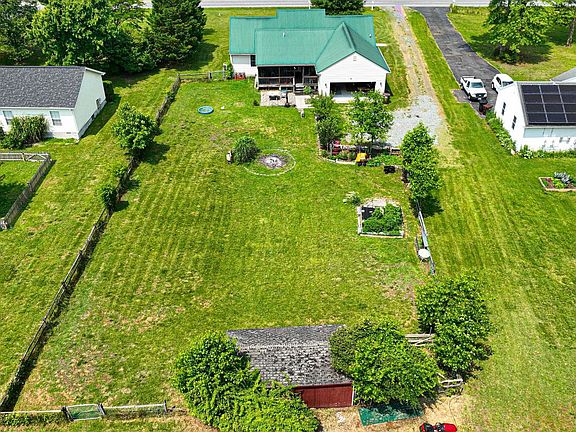 3rd image of 7619 Gumboro Rd