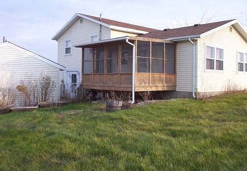 2nd image of 1220 Swan Lake Rd