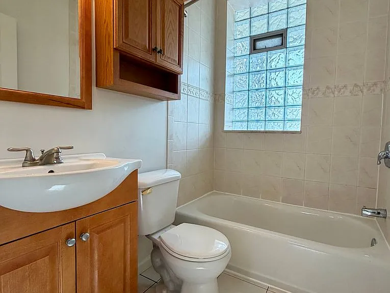 709 Bellefonte St — Photo 11