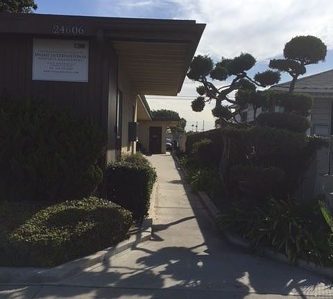 3rd image of 24606 Avalon Boulevard D #4380969