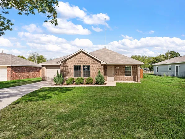 804 SW 24th St, Mineral Wells, TX 76067