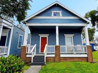 7624 Oak St, New Orleans, LA 70118
