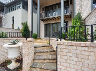 92 Sheridan Dr, Atlanta, GA 30305