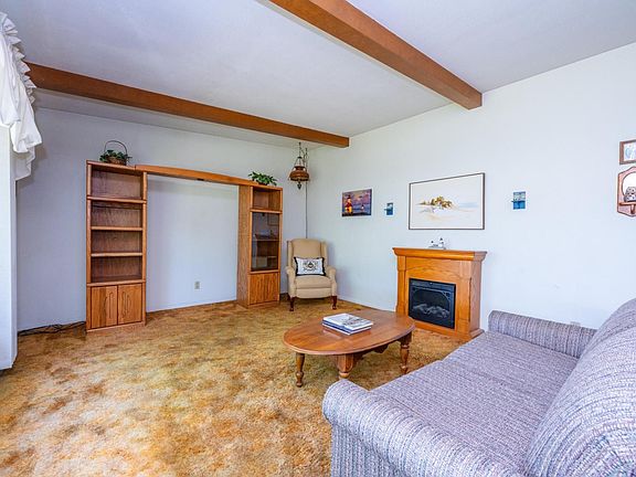 5th image of 5432 S Roosevelt Rd