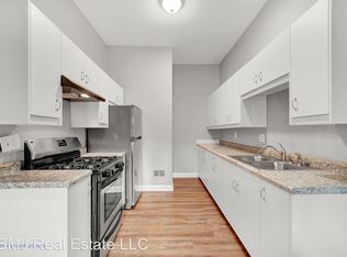 2639 White Oak Ave APT 1, Whiting, IN 46394