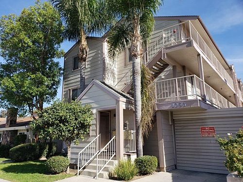 2nd image of 1056 Belmont Ave APT 303