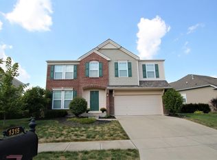 1315 Oakhurst Ct, Lebanon, OH 45036