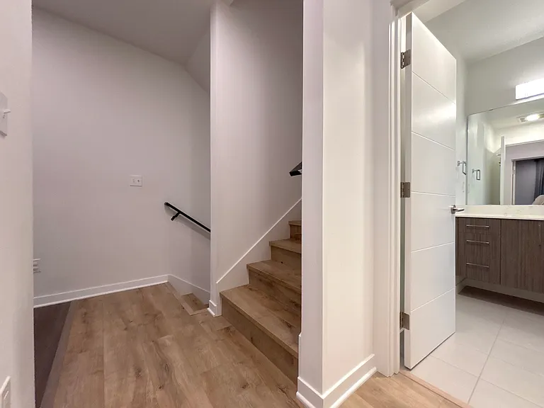 8595 Mary Ave NW — Photo 7
