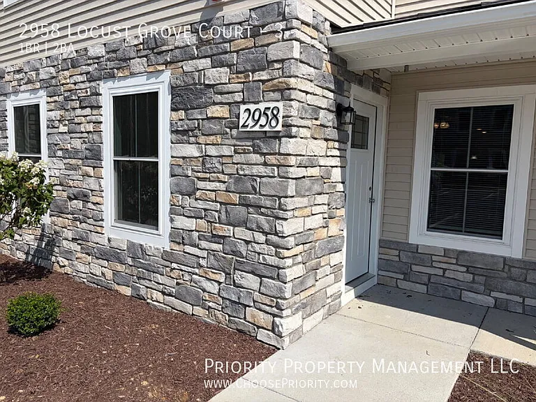 2958 Locust Grove Ct #3 — Photo 3