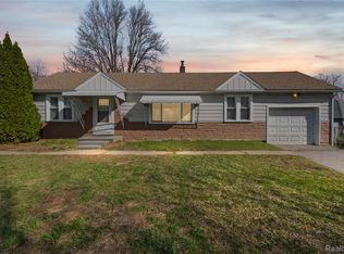 24608 Mary St, Taylor, MI 48180