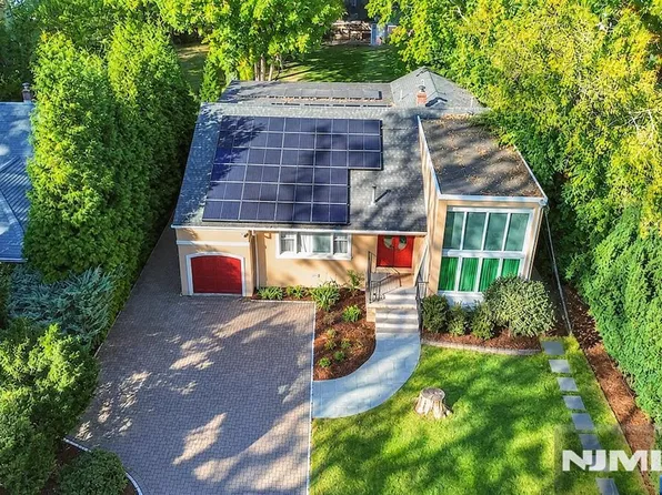 29 Richard Street, Tenafly, NJ 07670