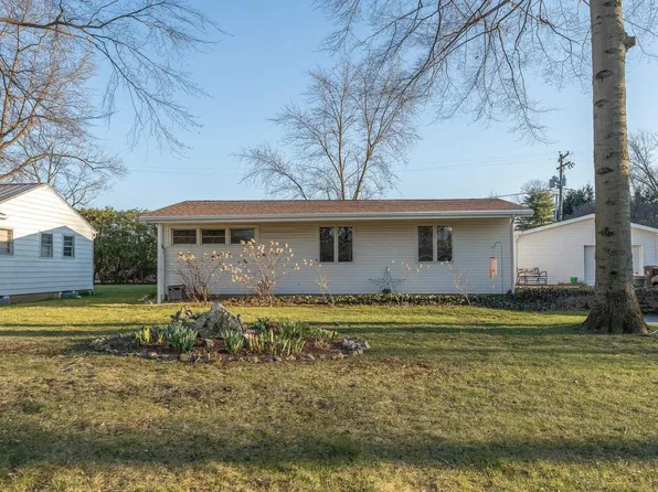 137 Shady Lane Dr, Wabash, IN 46992