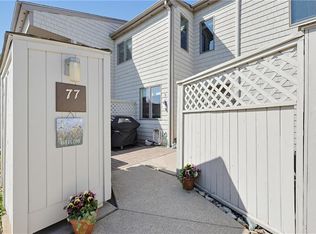 77 Windward Ln, Bristol, RI 02809