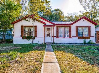 2913 Halbert St, Fort Worth, TX 76112