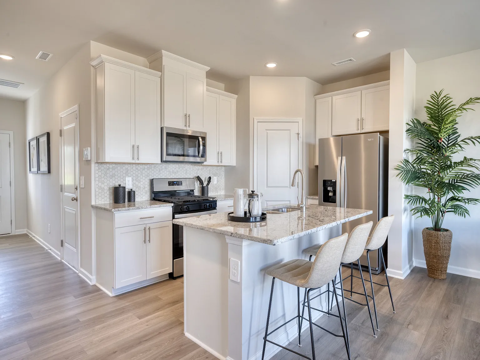 259 Still Pasture Ln — Photo 4