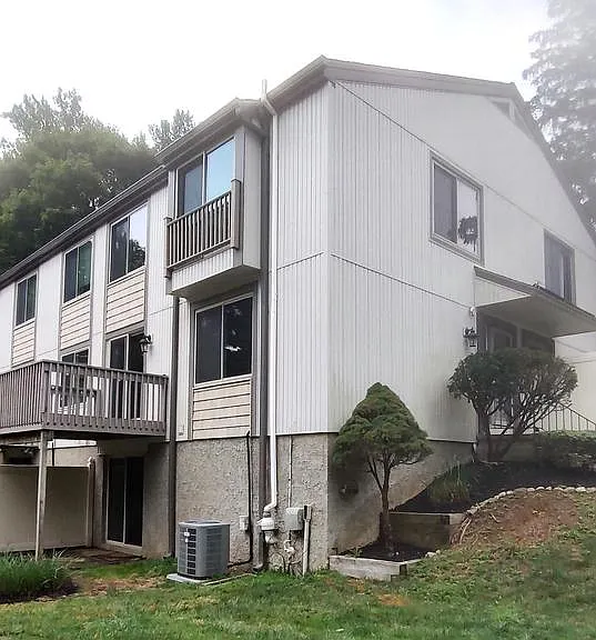 35 Eastford Ct #35 — Photo 17