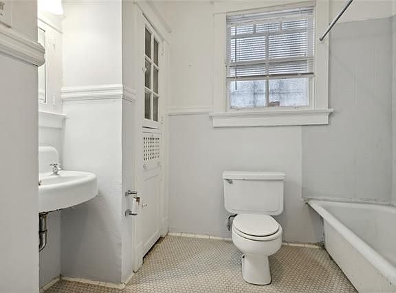 5th image of 7228 Pitt St