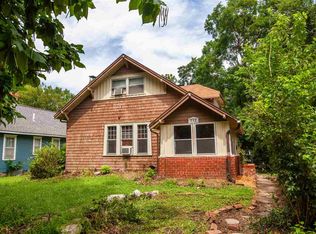 712 Fremont St, Manhattan, KS 66502