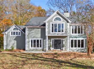 13236 N River Cir, Northport, AL 35475