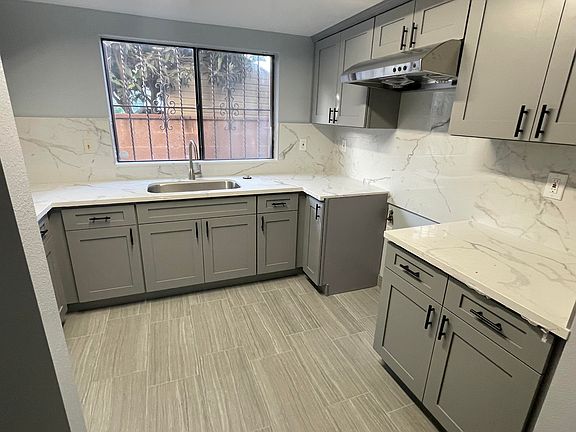 3rd image of 1311 Palm Ave APT G