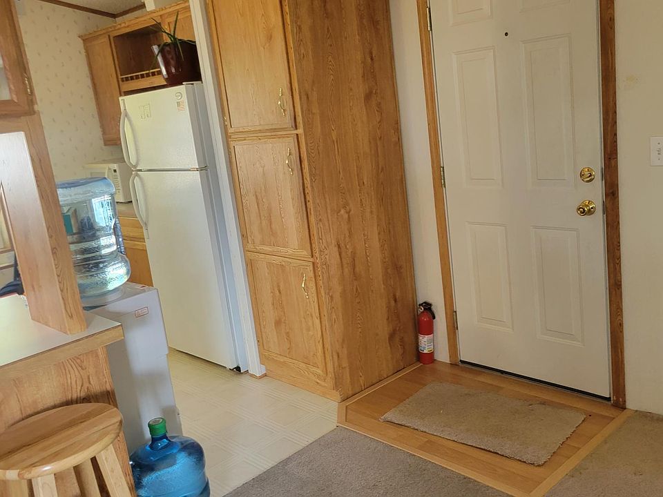 201 D St, Endicott, WA 99125 Zillow