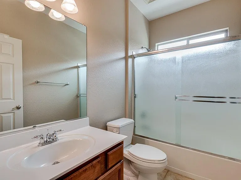 1326 E Macaw Dr — Photo 21