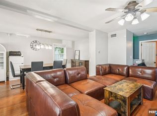 129 Lake St, Westwood, NJ 07675