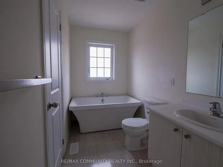 1109 Skyridge Blvd — Photo 10