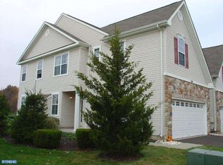 219 Concord Pl, Pennington, NJ 08534