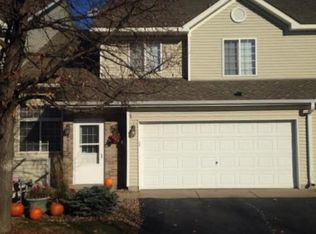 8960 Spring Ln, Woodbury, MN 55125