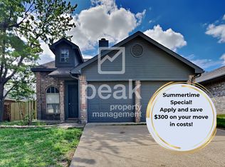 6733 Windwillow Dr, Fort Worth, TX 76137