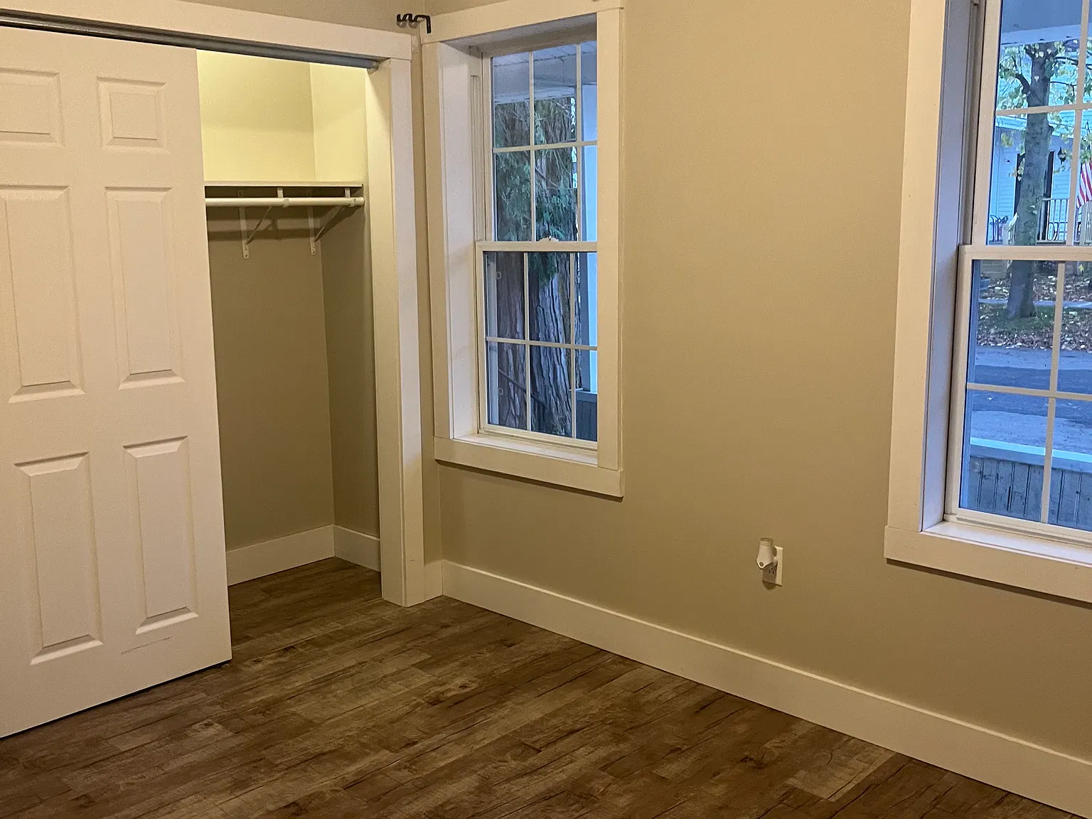2 bed, 1100 sqft, $1,400 — Photo 3