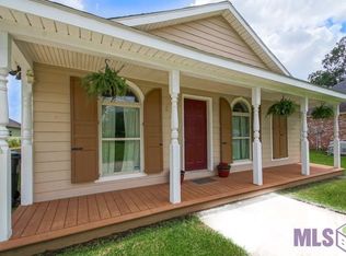 6090 False River Rd, Oscar, LA 70762