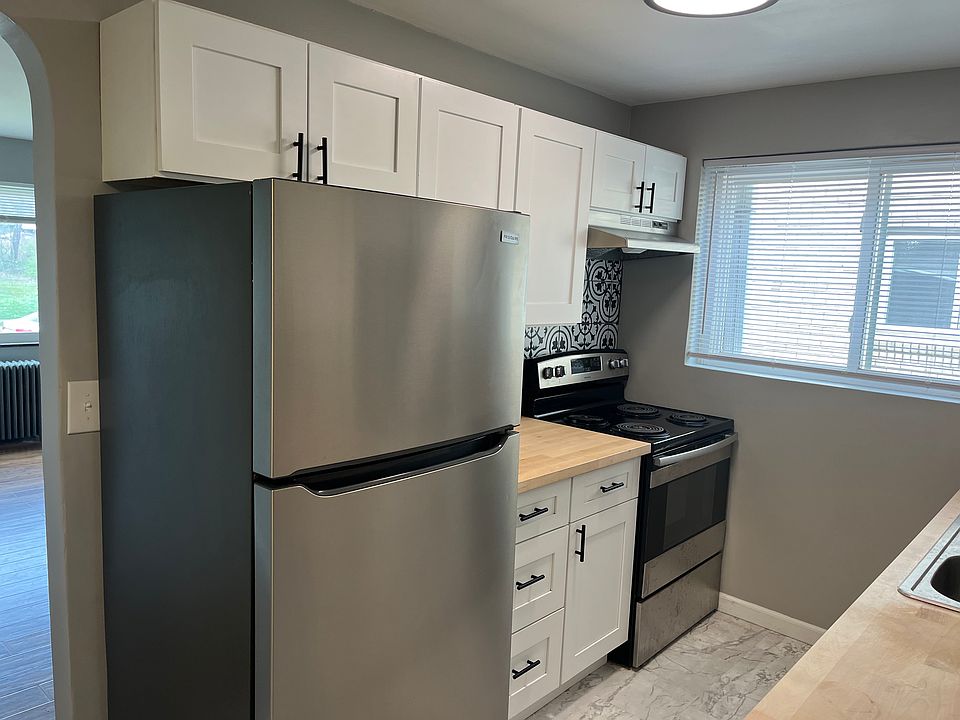 1st image of 6944 Silverton Ave APT 2