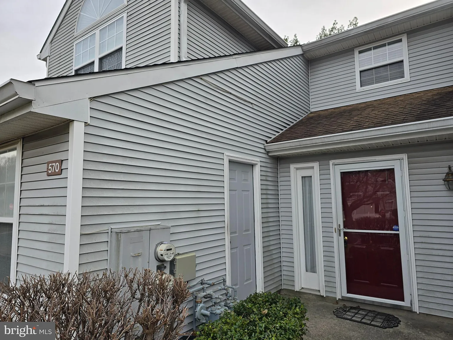 2 bed, 1430 sqft, $2,700 — Photo 1
