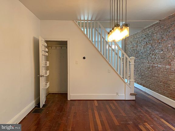 5th image of 3329 Conrad St