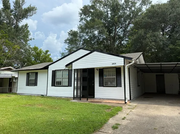 2919 Hillcrest Ave, Shreveport, LA 71108