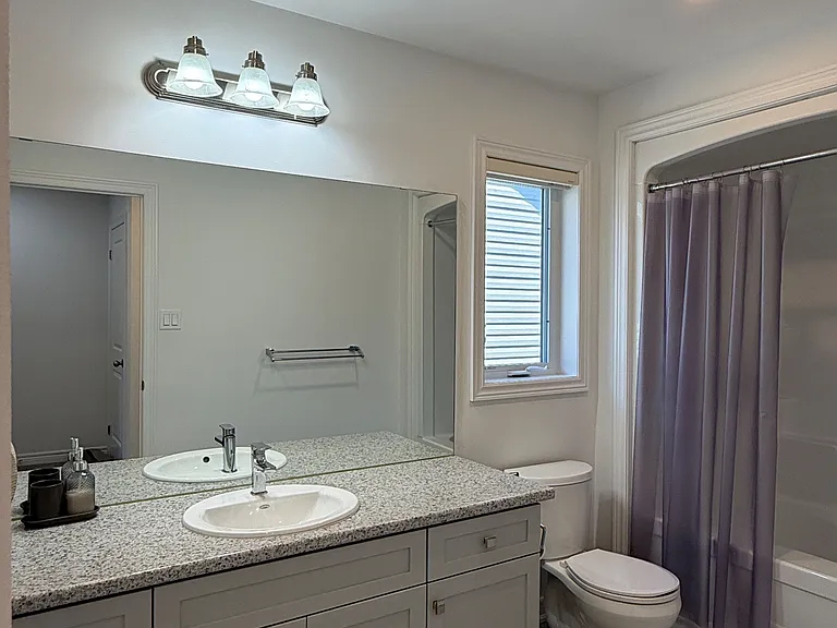 72 McLean Ave — Photo 21