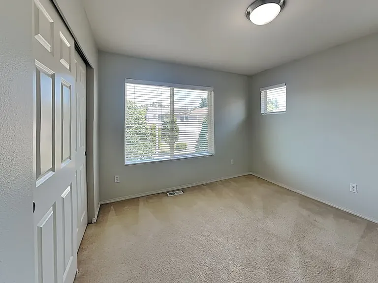 4002 153rd Pl SE — Photo 5
