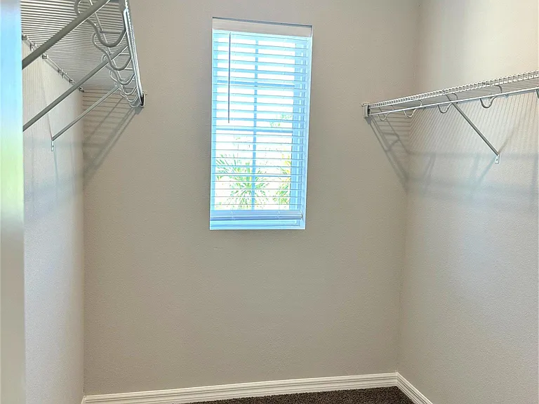 6412 Grandview Hill Ct — Photo 15