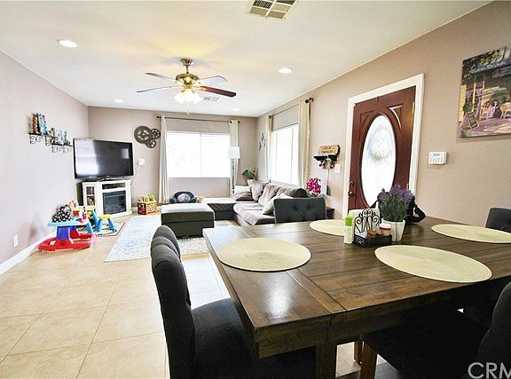 4th image of 15581 Cecelia St
