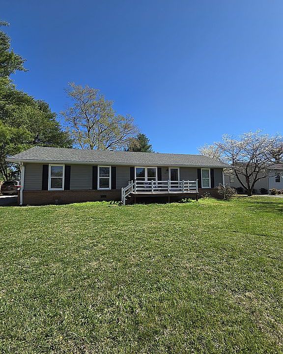 1st image of 647 Sunburst Dr