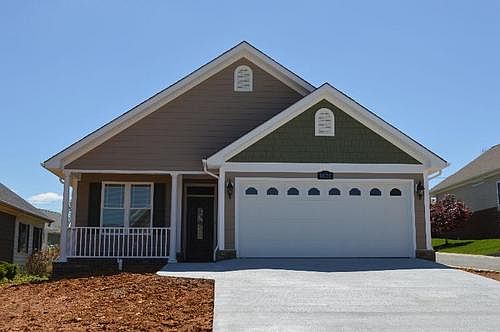 2nd image of 1020 Greenville Pl