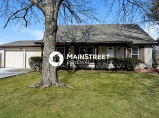 4955 Wickham Fen Rd, Florissant, MO 63033