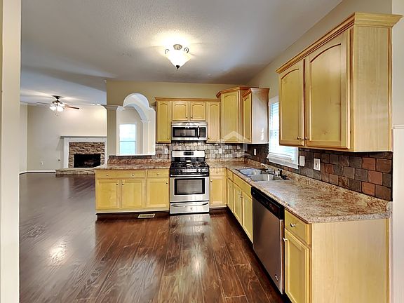 4th image of this home